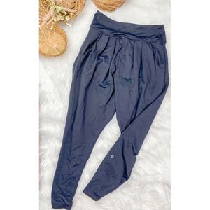 LULULEMON Happy Hatha Black Harem Yoga Crop Pants